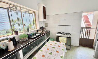 Casa en venta – Calle Los Naranjos, San Isidro