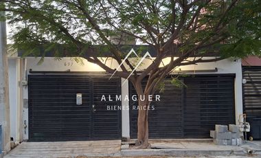 Casa en Renta en Bosques del Roble, remodelada, equipada y parcialmente amueblada.