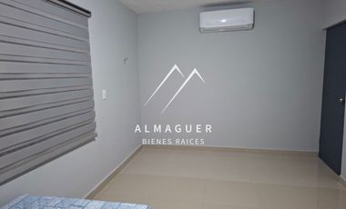 Casa en Renta en Bosques del Roble, remodelada, equipada y parcialmente amueblada.