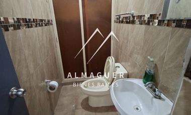 Casa en Renta en Bosques del Roble, remodelada, equipada y parcialmente amueblada.