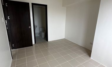 2-Bedroom For Sale Rent to Own in Covent Garden, Sta Mesa Manila near Cubao, LRT2, U-Belt schools,La Salle
