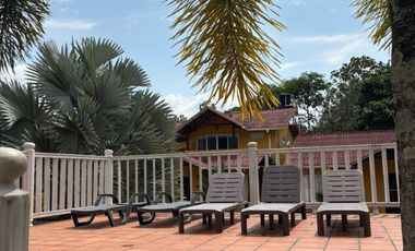 !Vive como si estuvieras de vacaciones a tan solo 15 minutos de Villavicencio!