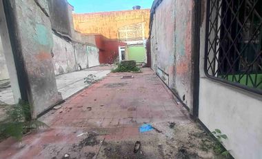 VENDO LOTE EN EL BARRIO EL EMPORIO DE 7 DE FRENTE X 20 DE FONDO.
