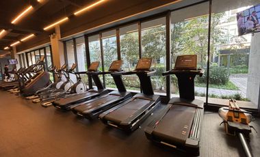 RENTA LOFT EN URBANO TOWN CERCA DE PERIFERICO Y BARRANCA DEL MUERTO.