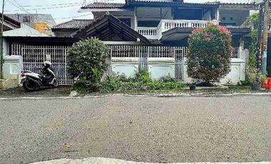 RUMAH SECONDARY LUAS & STRATEGIS DI PULOMAS – JAKARTA TIMUR
Bebas Banjir | Akses Tol | Cocok untuk Hunian & Usaha