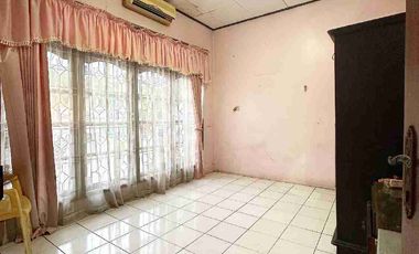 RUMAH SECONDARY LUAS & STRATEGIS DI PULOMAS – JAKARTA TIMUR
Bebas Banjir | Akses Tol | Cocok untuk Hunian & Usaha