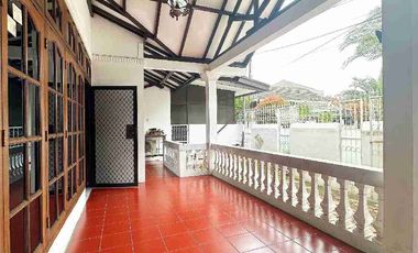 RUMAH SECONDARY LUAS & STRATEGIS DI PULOMAS – JAKARTA TIMUR
Bebas Banjir | Akses Tol | Cocok untuk Hunian & Usaha