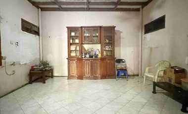 RUMAH SECONDARY LUAS & STRATEGIS DI PULOMAS – JAKARTA TIMUR
Bebas Banjir | Akses Tol | Cocok untuk Hunian & Usaha