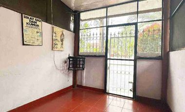 RUMAH SECONDARY LUAS & STRATEGIS DI PULOMAS – JAKARTA TIMUR
Bebas Banjir | Akses Tol | Cocok untuk Hunian & Usaha