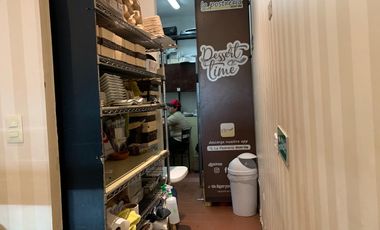 OPORTUNIDAD  VENTA DE LOCAL COMERCIAL EN PLAZA COMERCIAL