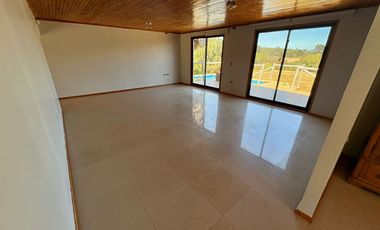 Mantagua, a 15 min de Concón, amplia casa 3 dormitorios + estar, piscina, 5000 M2
