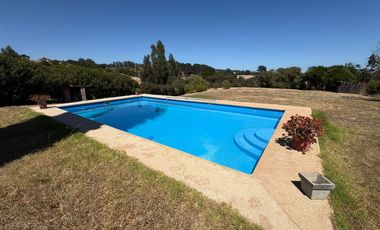 Mantagua, a 15 min de Concón, amplia casa 3 dormitorios + estar, piscina, 5000 M2