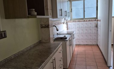 SE VENDE AMPLIO Y LUMINOSO DEPTO. EN EL CENTRO DE VALPARAÍSO