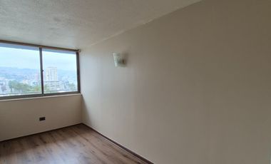 SE VENDE AMPLIO Y LUMINOSO DEPTO. EN EL CENTRO DE VALPARAÍSO