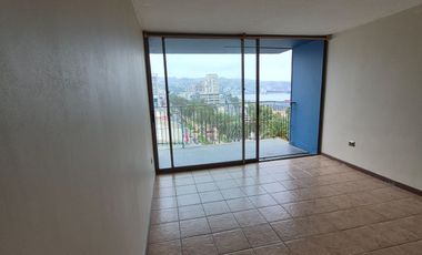 SE VENDE AMPLIO Y LUMINOSO DEPTO. EN EL CENTRO DE VALPARAÍSO