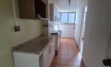 SE VENDE AMPLIO Y LUMINOSO DEPTO. EN EL CENTRO DE VALPARAÍSO