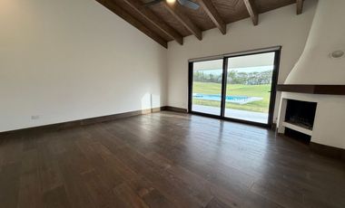 CASA RENTA EN LAS MISIONES, SANTIAGO