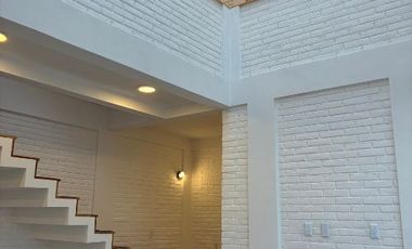 Casa Rosso, 5 Habitaciones 4 Baños, en Fraccionamiento Rosso Residencial