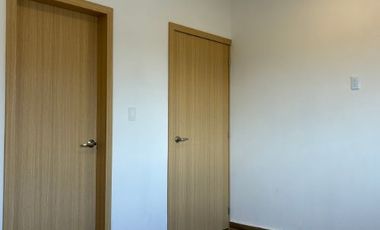 Casa Rosso, 5 Habitaciones 4 Baños, en Fraccionamiento Rosso Residencial