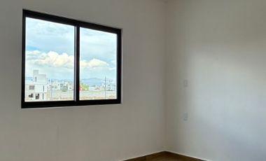 Casa Rosso, 5 Habitaciones 4 Baños, en Fraccionamiento Rosso Residencial