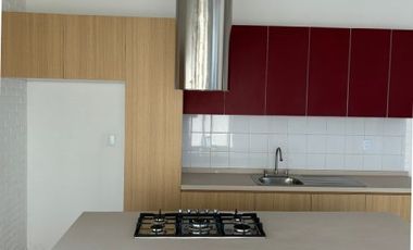 Casa Rosso, 5 Habitaciones 4 Baños, en Fraccionamiento Rosso Residencial