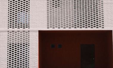 Casa Rosso, 5 Habitaciones 4 Baños, en Fraccionamiento Rosso Residencial