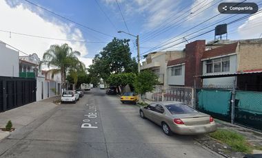 PRECIOSA CASA  EN TABACHINES ZAPOPAN