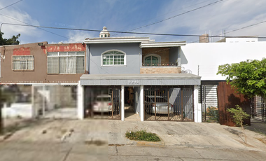 PRECIOSA CASA  EN TABACHINES ZAPOPAN