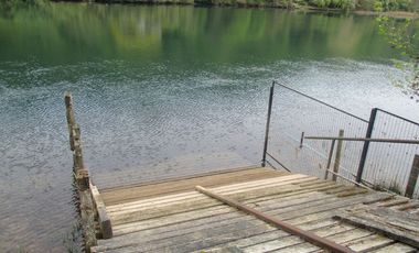 Excelente casa a orilla Rio Valdivia