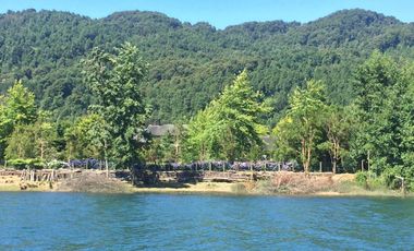 Excelente casa a orilla Rio Valdivia