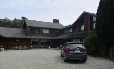 Excelente casa a orilla Rio Valdivia