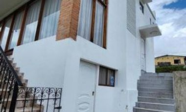 Casa de venta en Otavalo sector San Rafael de la Laguna, 4738 m2