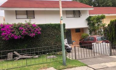 CASA EN RENTA LA ALTEÑA I LOMAS VERDES