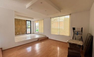 CASA EN RENTA LA ALTEÑA I LOMAS VERDES