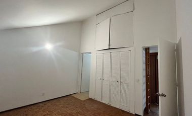 CASA EN RENTA LA ALTEÑA I LOMAS VERDES