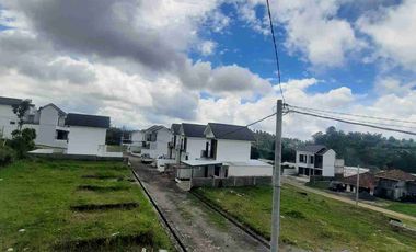 Rumah Lembang jual cepat 2 lantai strategis dengan modal 5 juta