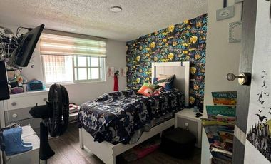 VENTA DE BONITA CASA REMODELADA EN LAS ALAMEDAS CON EXCELENTE UBICACIÓN