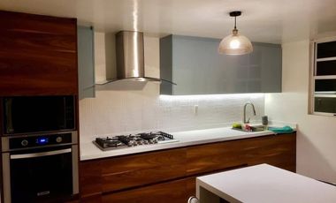 VENTA DE BONITA CASA REMODELADA EN LAS ALAMEDAS CON EXCELENTE UBICACIÓN