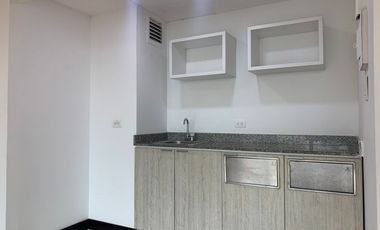 Oficina en Venta en La Aguacatala Poblado Medellin Antioquia
