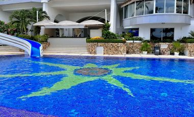 PH de 2 Pisos con Frente de Playa, en La Bahia de Acapulco