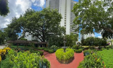 PH de 2 Pisos con Frente de Playa, en La Bahia de Acapulco