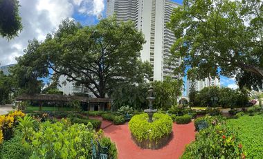 PH de 2 Pisos con Frente de Playa, en La Bahia de Acapulco