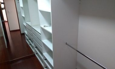 VENDO IMPECABLE DEPARTAMENTO EN SURCO