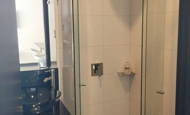 ARRIENDO LINDO APTO AMOBLADO UNICENTRO