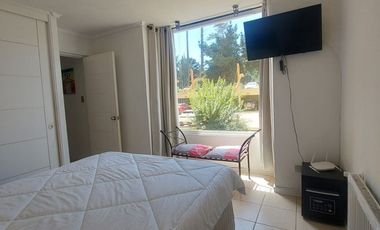 HERMOSO DEPARTAMENTO EN CONDOMINIO PINARES DEL CANELILLO EN ALGARROBO.