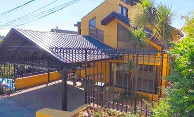 SE VENDE AMPLIA CASA EN LOMAS DE SAN ANDRES