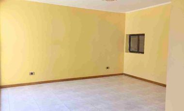 SE VENDE AMPLIA CASA EN LOMAS DE SAN ANDRES