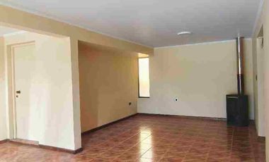 SE VENDE AMPLIA CASA EN LOMAS DE SAN ANDRES