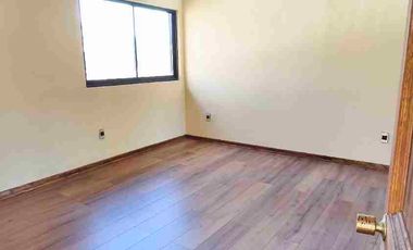 SE VENDE AMPLIA CASA EN LOMAS DE SAN ANDRES