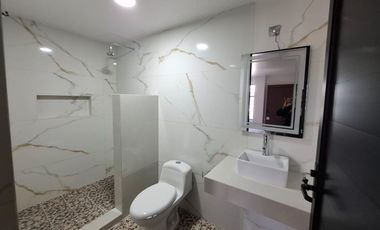 RENTA DE HABITACIONES PARA ESTUDIANTES FRENTE A UNIVERSIDAD UNITEC SOBRE EL BLV. JUAN ALONSO DE TORRES LEON GTO